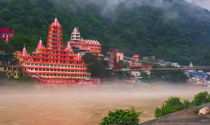 royal enfield rental in rishikesh